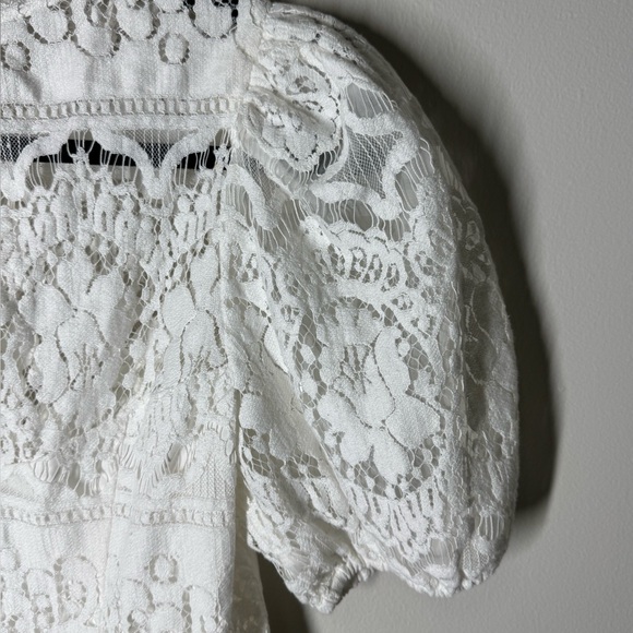 SAYLOR FERA White Women’s Lace Peplum Top Sz. S - Picture 8 of 12